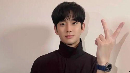 娱乐圈爆料记者,揭秘明星幕后故事  第1张